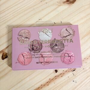 For You BYF Cosmetics Baked Terracotta Palette Shimmer Blush Bronzer Highlighter